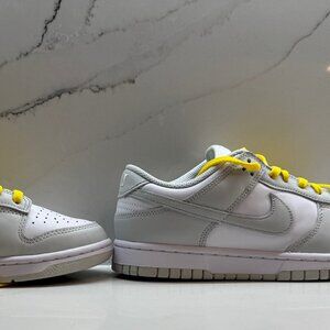 Nike Women's Low Dunk Shoes